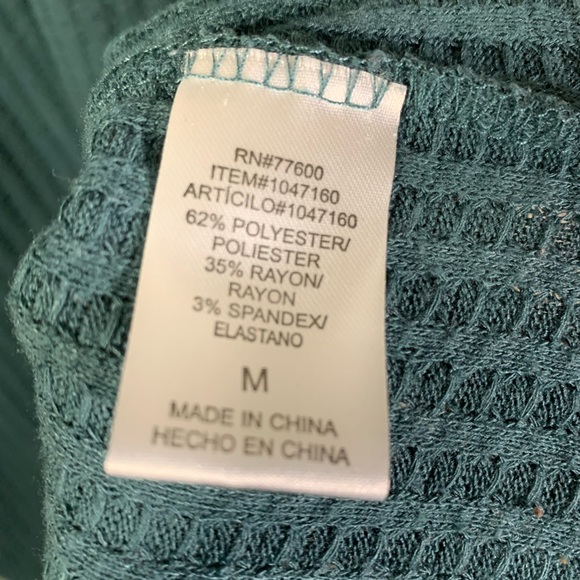 CHASER Crewneck Button Sleeve Waffle Knit Thermal - Picture 6 of 7